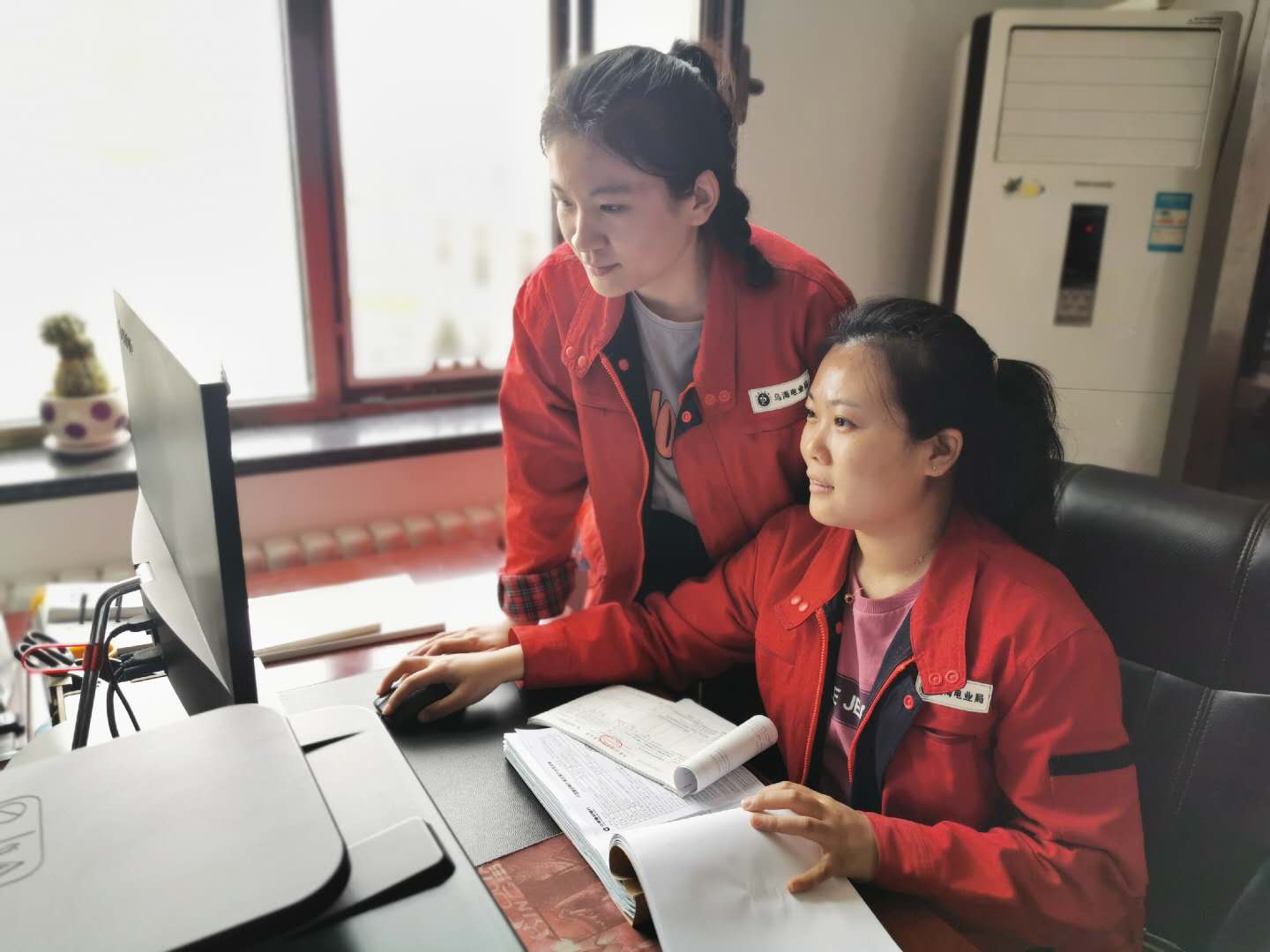 六五四供電分局：做好賬務(wù)自查，規(guī)范電費(fèi)管理