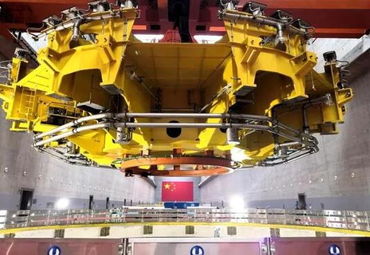 左右開“工”，三峽電站兩臺下機架同日回裝