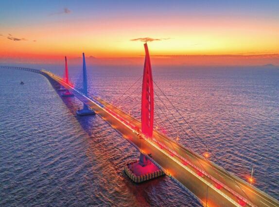 南方電網(wǎng)公司釋放改革能量 為“六穩(wěn)”“六?！痹鰟恿? width=