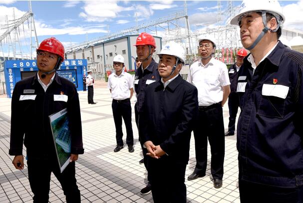 南方電網(wǎng)公司董事長、黨組書記孟振平赴云南調(diào)研