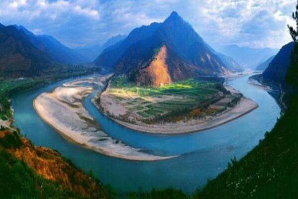 雅魯藏布江建2座電站，印度就喊“大壩威脅論”，中國本要建17座