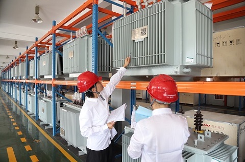 國網(wǎng)寧波市鄞州區(qū)供電公司：倉庫盤點(diǎn)，迎“冬峰”