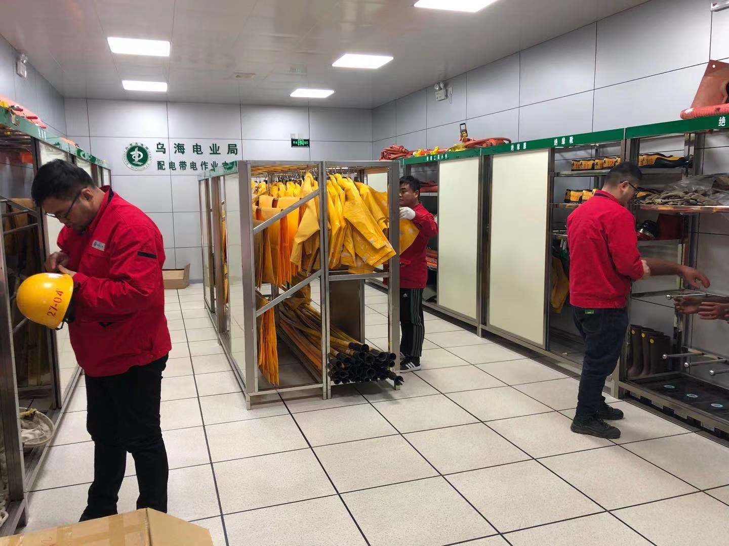 烏海電業(yè)局配電帶電作業(yè)中心：寒冬大檢查，新年保安全