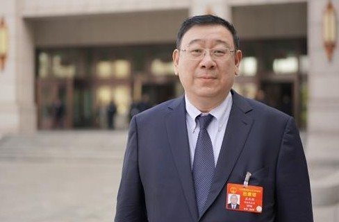 國(guó)網(wǎng)湖南省電力有限公司董事長(zhǎng)、黨委書(shū)記 孟慶強(qiáng):推動(dòng)電池儲(chǔ)能產(chǎn)業(yè)發(fā)展 助力實(shí)現(xiàn)碳達(dá)峰、碳中和目標(biāo)