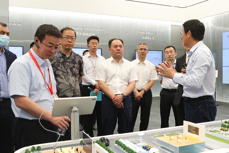 神東煤炭與華為煤礦軍團將攜手推動煤炭行業(yè)智能化建設(shè)與數(shù)字化轉(zhuǎn)型