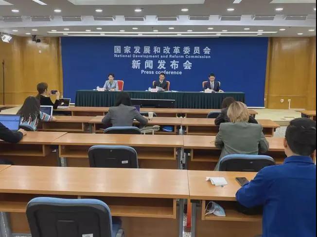 發(fā)改委最新電價(jià)通知明確“高耗能企業(yè)市場(chǎng)交易電價(jià)不受上浮20%限制”！