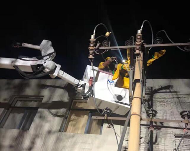 烏海電業(yè)局配電帶電作業(yè)處：11、7、23