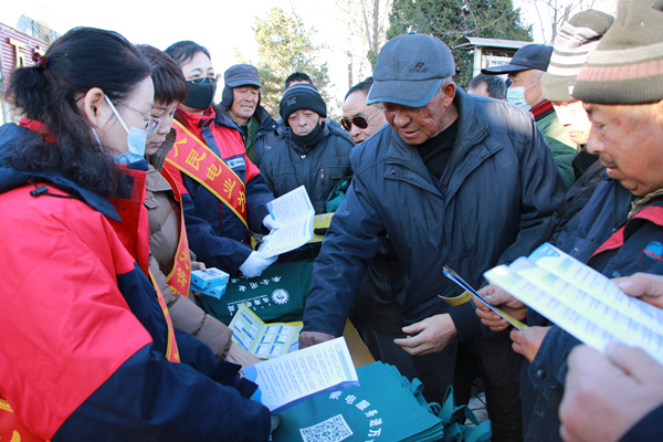 “憲”在學(xué)法正當(dāng)時(shí),烏海市千里山供電分公司積極開展“憲法宣傳周”系列活動(dòng)