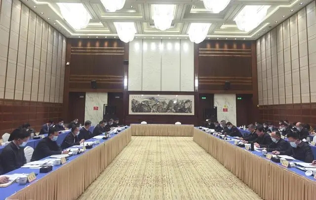 寧夏至湖南特高壓配套：9GW光伏、4GW風(fēng)電，湘投、五凌、中車已率先簽約