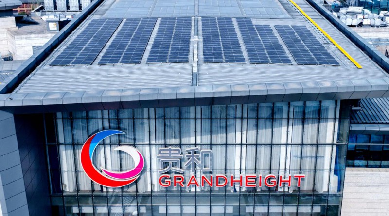 1.2MW！山東商業(yè)綜合體屋頂光伏發(fā)電項(xiàng)目并網(wǎng)發(fā)電