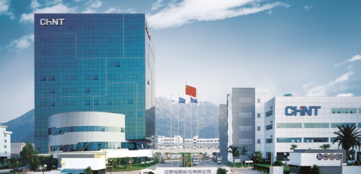 “十四五”光伏進入超常規(guī)發(fā)展期，新一線品牌有望彎道超車