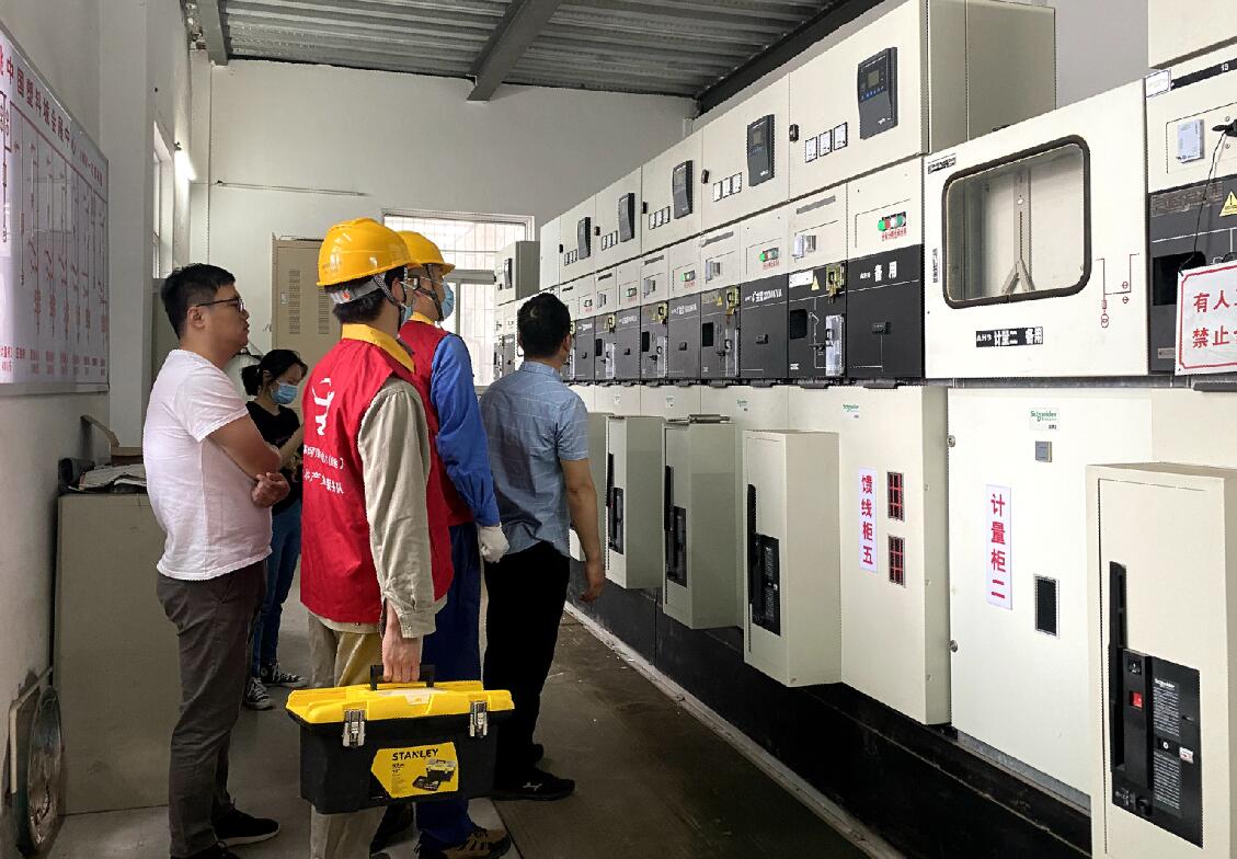 國網(wǎng)余姚市供電公司: “紅船”助力塑博會再起航 主動服務(wù)穩(wěn)定塑料經(jīng)濟(jì)