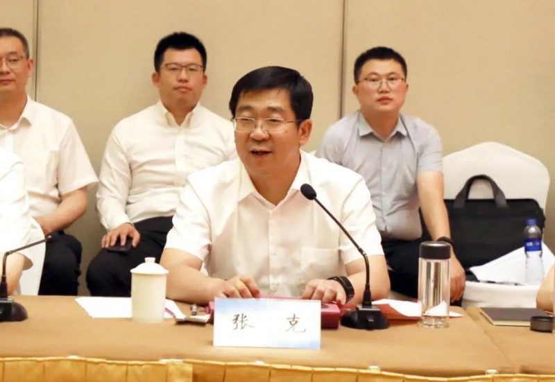 協(xié)鑫、徐工聯(lián)手！布局新能源