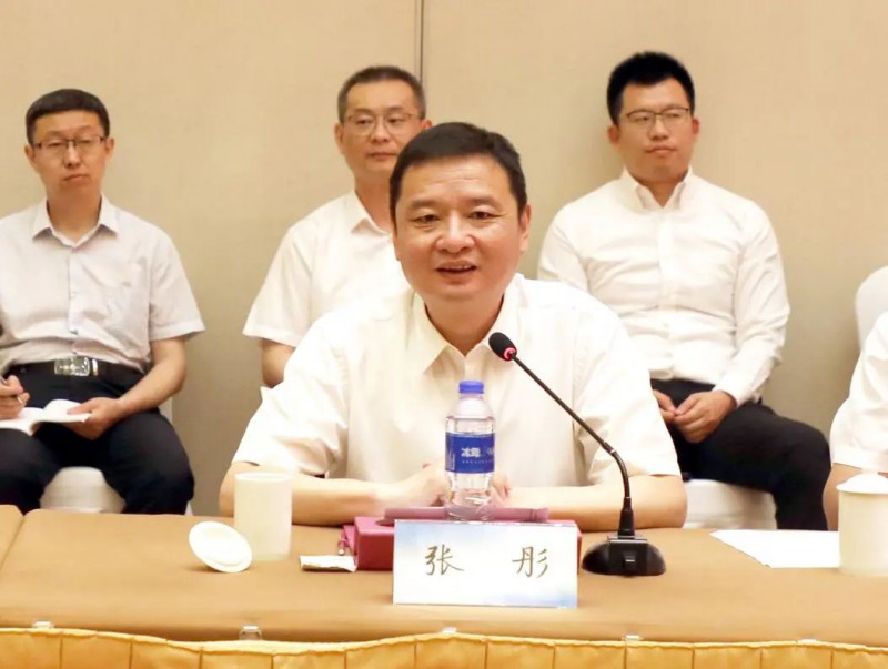 協(xié)鑫、徐工聯(lián)手！布局新能源