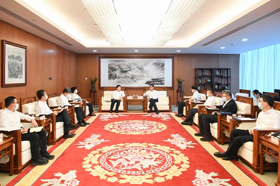 舒印彪鄧建玲會見保定市委書記黨曉龍、市長閆繼紅