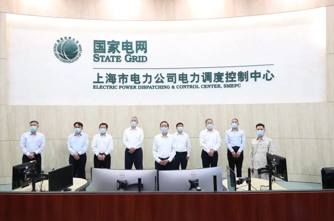 國家電網(wǎng)公司黨組書記、董事長辛保安赴國網(wǎng)上海電力參加基層黨支部聯(lián)系點(diǎn)主題黨日活動(dòng)并調(diào)研