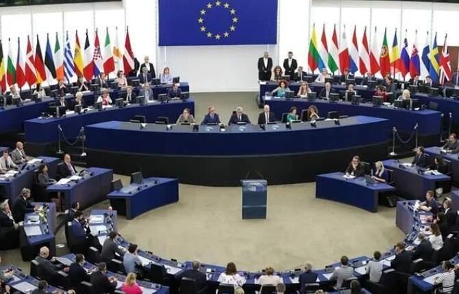 俄羅斯的不敢買，美國的買不起，光伏發(fā)電依賴中國，歐洲左右為難