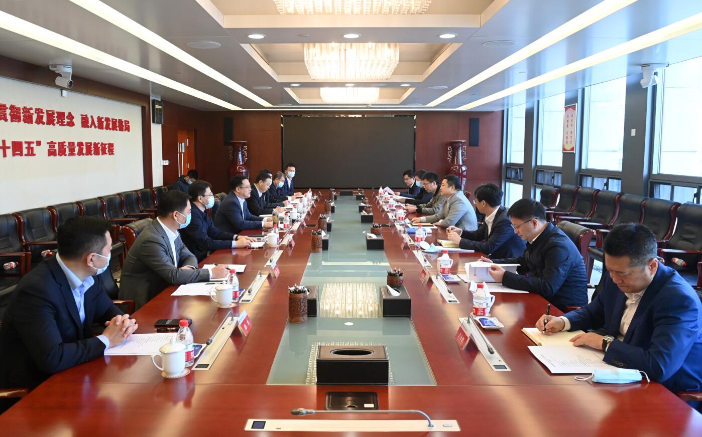 華北能源監(jiān)管局黨組書記、局長童光毅赴大唐國際發(fā)電股份有限公司調(diào)研