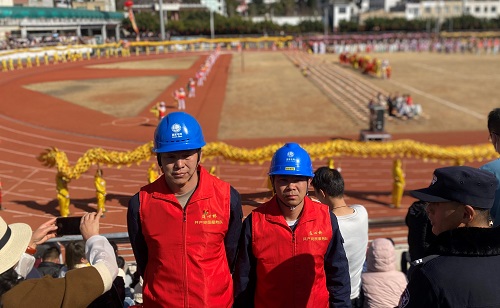 國網會理市供電公司:電力紅馬甲護航 古城元宵添光彩