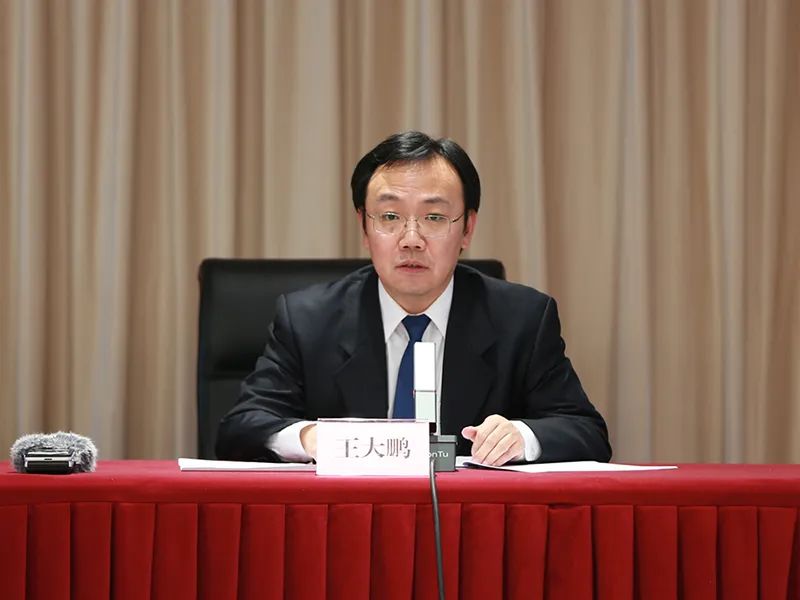 能源局：2022年全國(guó)風(fēng)電、光伏發(fā)電新增裝機(jī)突破1.2億千瓦，再創(chuàng)歷史新高