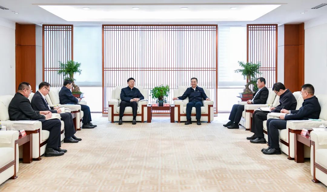 大唐集團(tuán)有限公司黨組書記、董事長鄒磊會見吉林省委常委、省委秘書長李偉