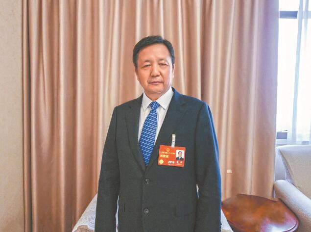 新型電力系統(tǒng)建設(shè)為電力裝備制造業(yè)帶來新機遇——訪全國人大代表，全國工商聯(lián)副主席，特變電工股份有限公司黨委書記、董事長張新