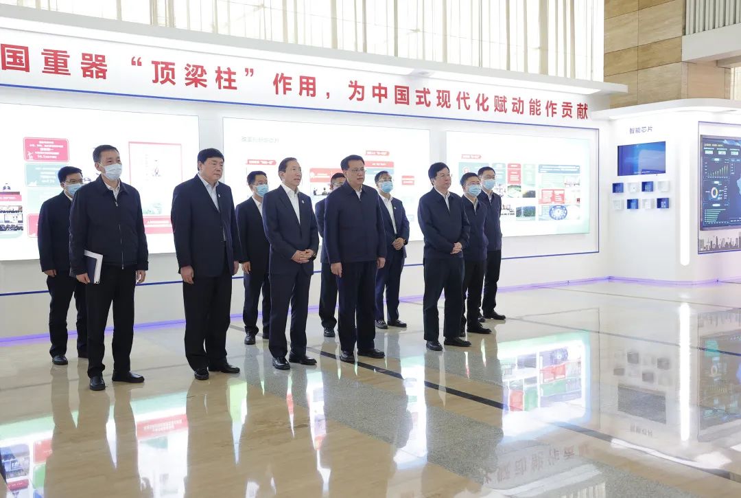 重慶市委書記袁家軍、市長胡衡華與國家電網(wǎng)董事長辛保安、總經(jīng)理張智剛會談