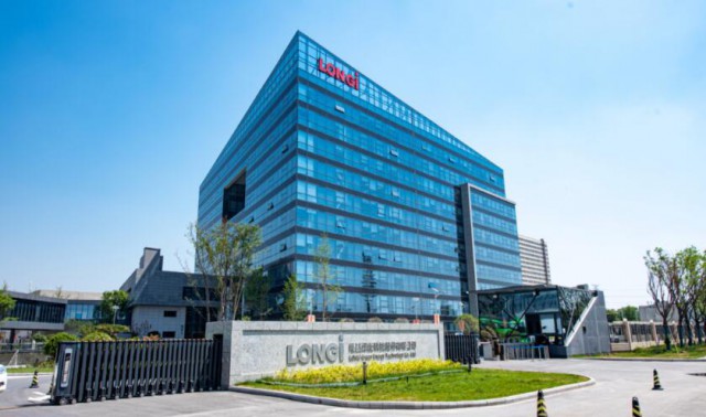 隆基綠能：組件出貨量三連冠，凈利潤(rùn)148億！