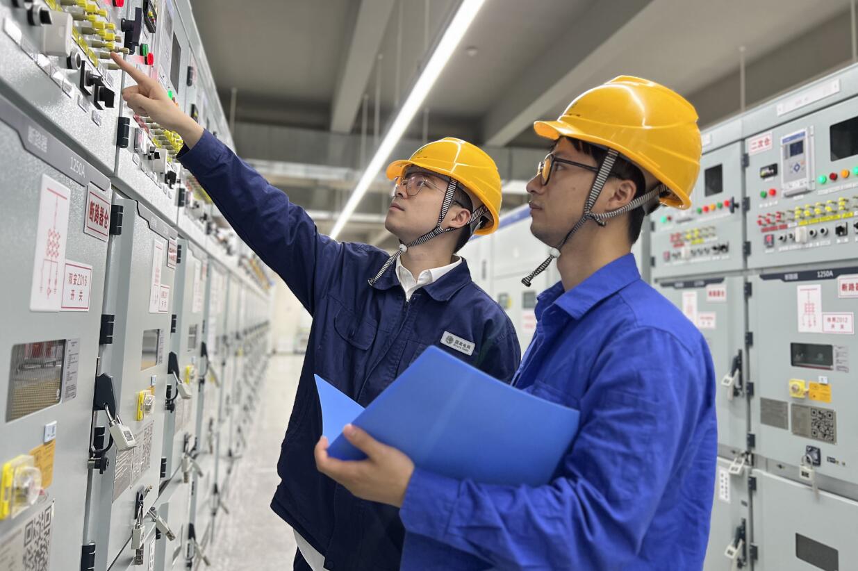 余姚市宏宇輸變電工程公司:無(wú)懼升溫考驗(yàn) 筑牢安全防線