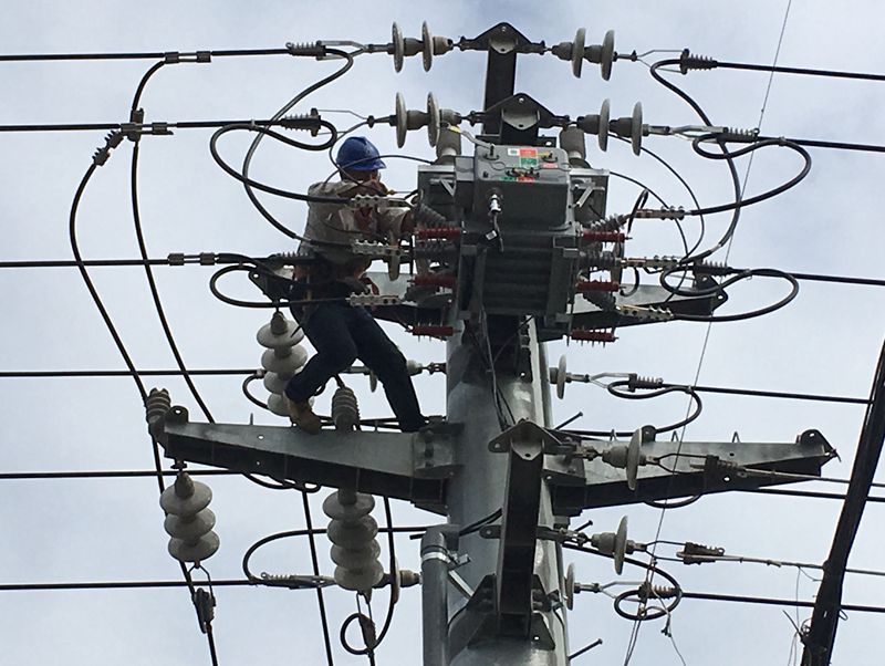 國網(wǎng)江蘇電力睢寧供電公司:檢修設(shè)備迎夏峰