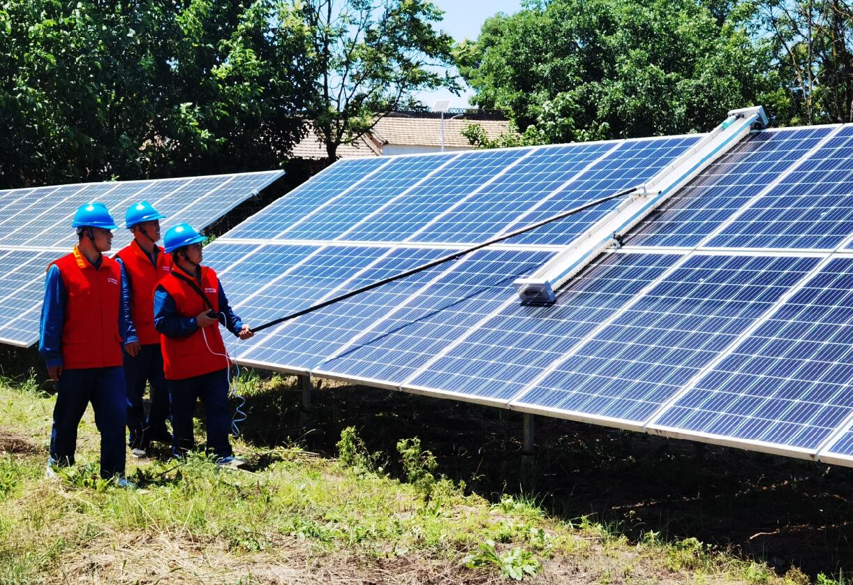 國網(wǎng)旬邑縣供電公司光伏助農(nóng)，數(shù)智促富，擦亮新時代鄉(xiāng)村振興“陽光路”