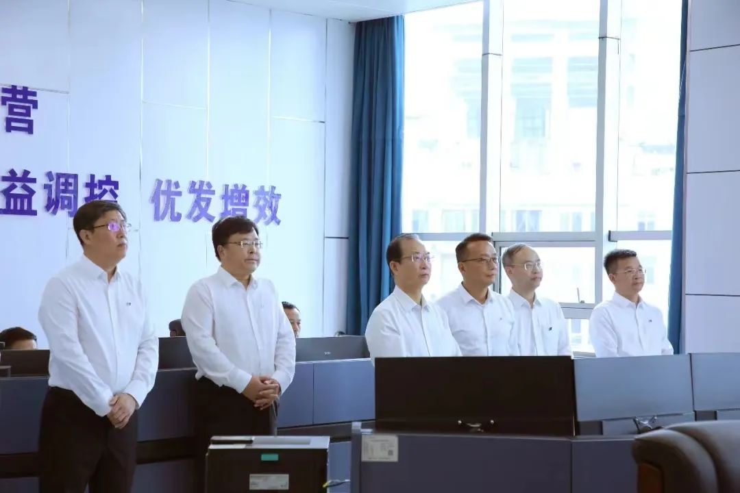 華電黨組書(shū)記、董事長(zhǎng)江毅赴貴州區(qū)域開(kāi)展領(lǐng)題調(diào)研 督導(dǎo)能源保供工作