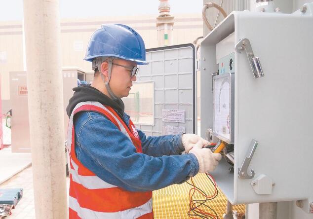 范紅星：在現(xiàn)場學習成長，在一線實踐創(chuàng)新