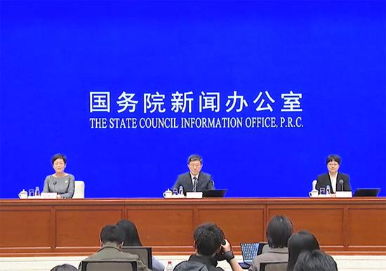 工信部:前三季度自主新能源乘用車(chē)銷(xiāo)售占比達(dá)80.2%