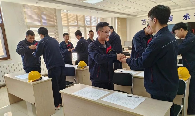 陜投集團趙石畔煤電:練就過硬本領 傳承工匠精神