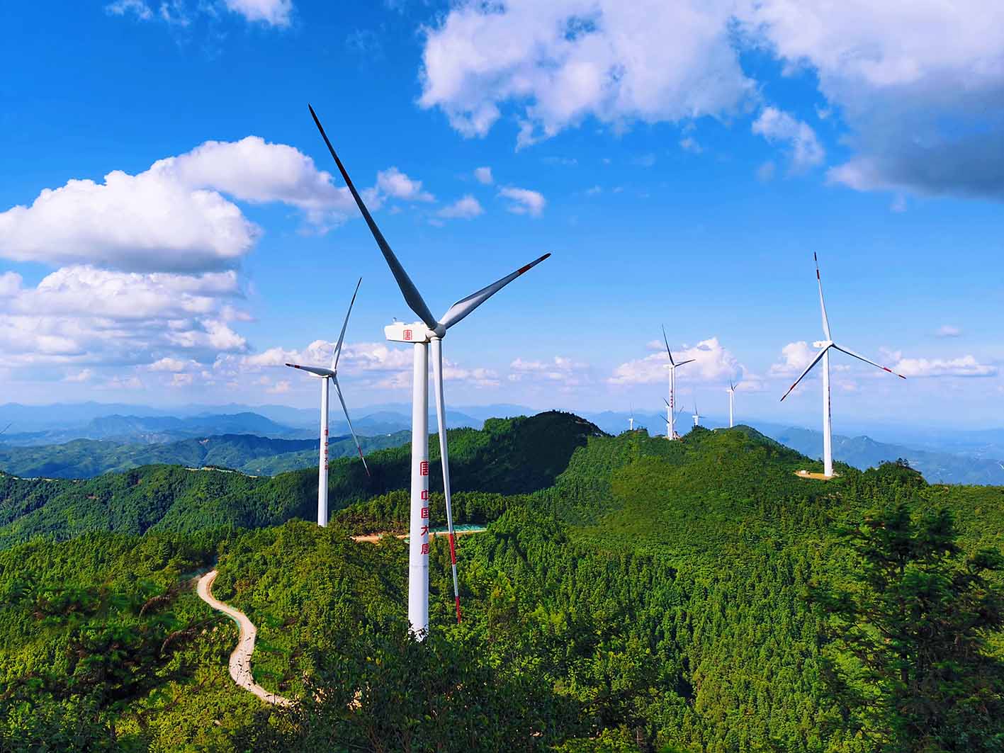 大唐江西新能源公司楓樹灣風電場:提前34天完成年度電量任務