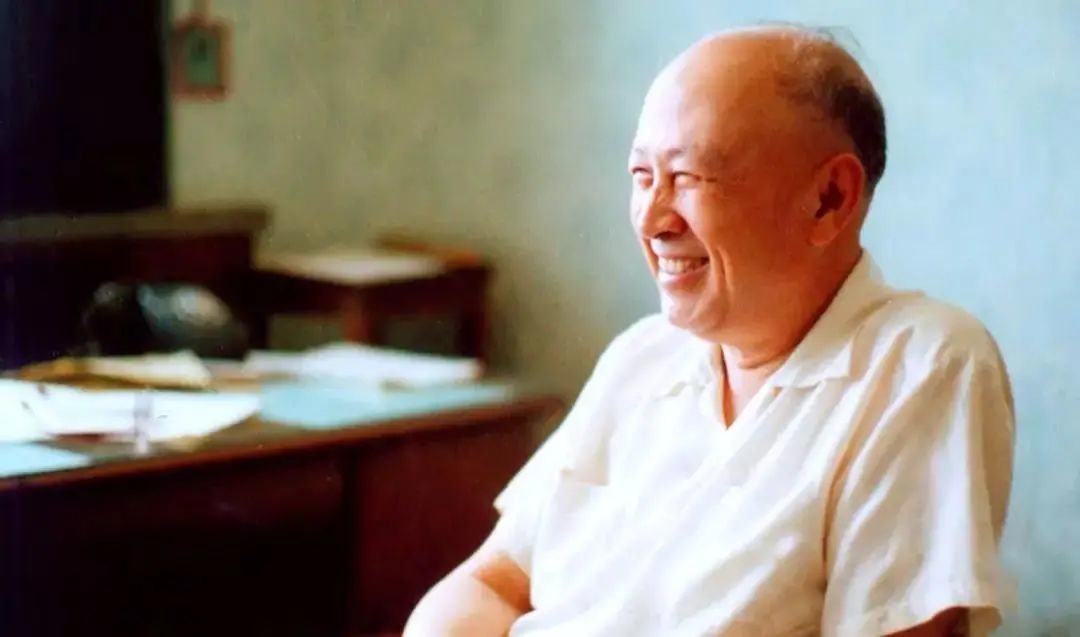 京能充電樁:錢學(xué)森與新能源汽車!中國(guó)科技力量的崛起與自強(qiáng)