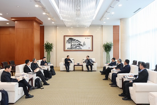 華能集團(tuán)總經(jīng)理、黨組副書記鄧建玲會(huì)見蘇州市委常委、昆山市委書記周偉