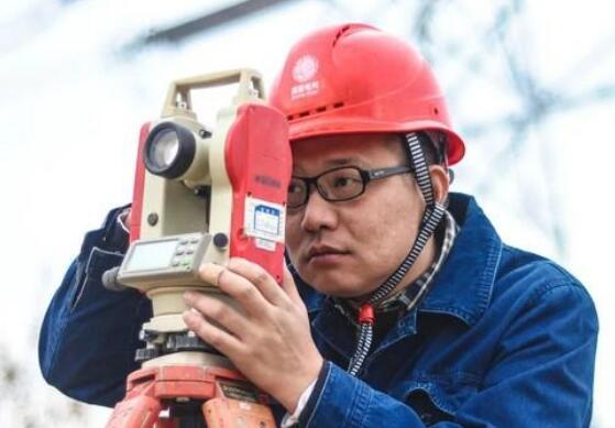 【國(guó)網(wǎng)首席專家】王力:勤耕不輟“多面手”