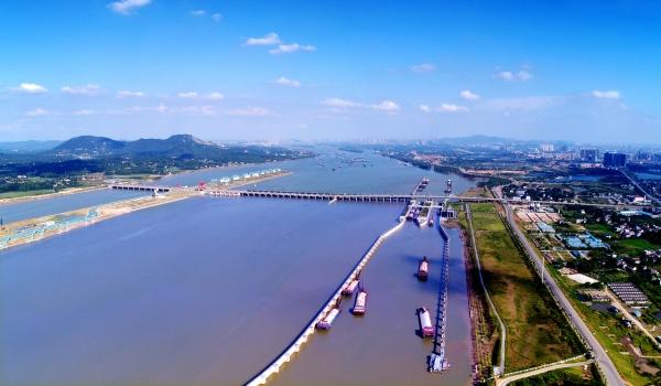 水電八局:展現(xiàn)央企擔(dān)當(dāng)服務(wù)“三高四新”