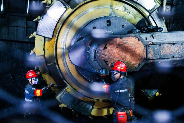 國家能源集團:黨建引領(lǐng)促發(fā)展 實干擔當譜新章