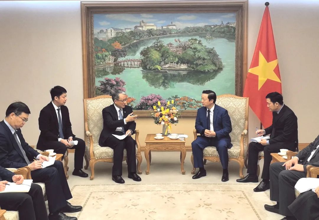 中國電建黨委副書記、總經(jīng)理王斌拜會越南副總理陳紅河
