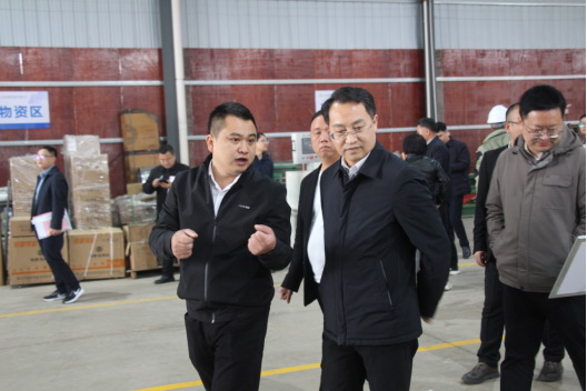 工業(yè)強(qiáng)縣，企業(yè)擔(dān)當(dāng)，縣領(lǐng)導(dǎo)調(diào)研考察江西宏駿