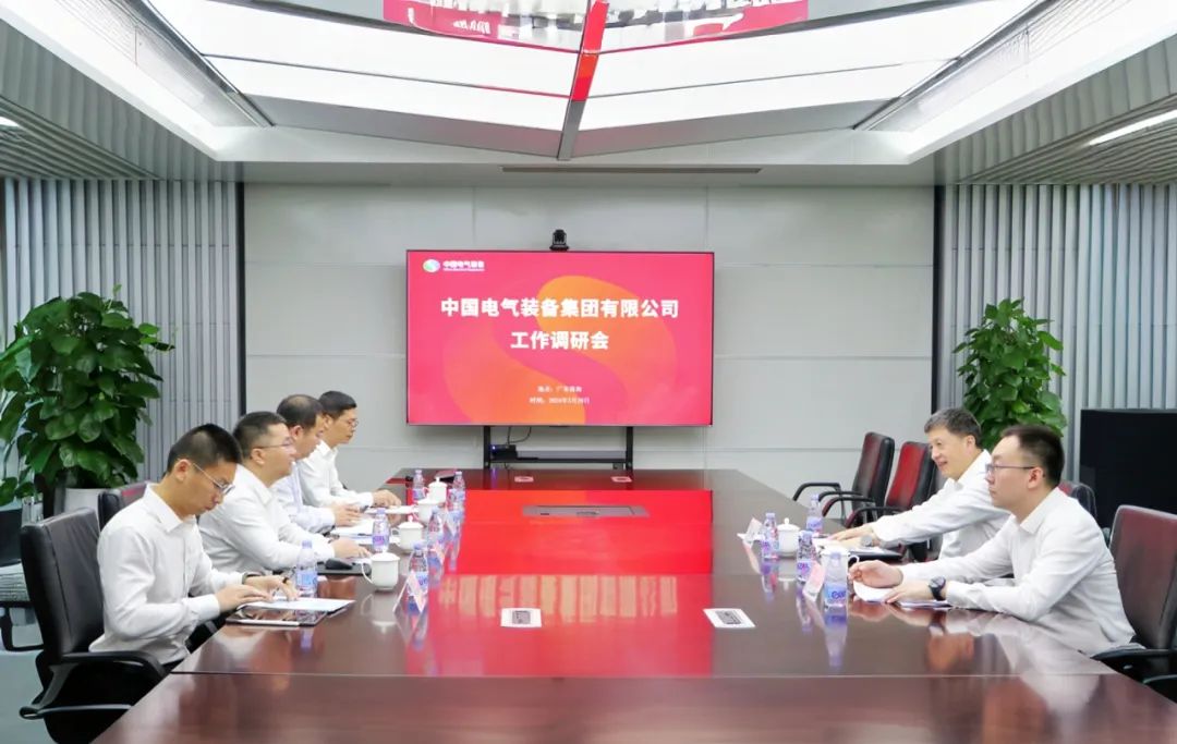 中國電氣裝備黨委副書記、總經(jīng)理周群到珠海許繼調研