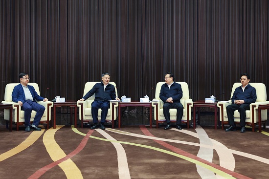 華能集團(tuán)董事長(zhǎng)溫樞剛、總經(jīng)理鄧建玲會(huì)見寧夏回族自治區(qū)黨委書記梁言順主席張雨浦