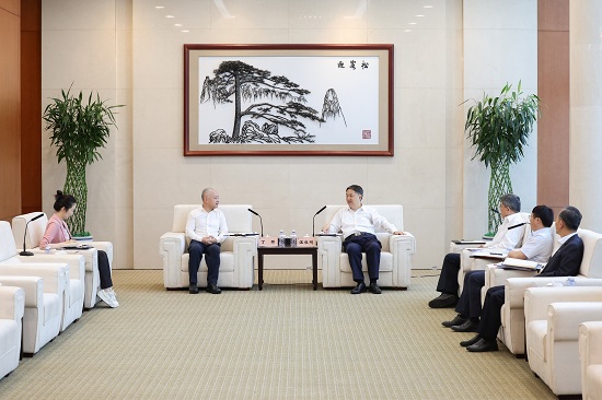 華能集團黨組書記、董事長溫樞剛會見?？谑惺虚L丁暉