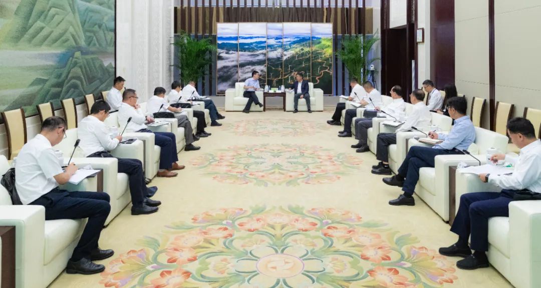 國(guó)家電投黨組書記、董事長(zhǎng)劉明勝會(huì)見上海電氣黨委書記、董事長(zhǎng)吳磊