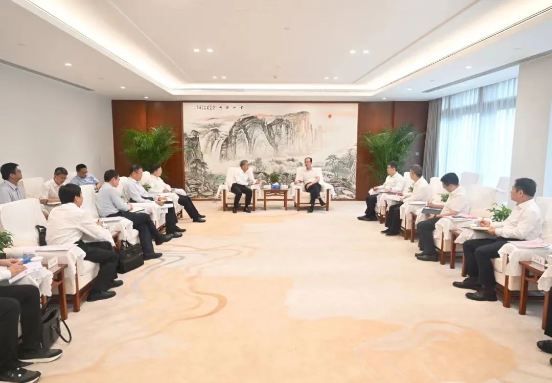 中國(guó)電建黨委書(shū)記、董事長(zhǎng)丁焰章會(huì)見(jiàn)南瑞集團(tuán)董事長(zhǎng)、黨委書(shū)記山社武