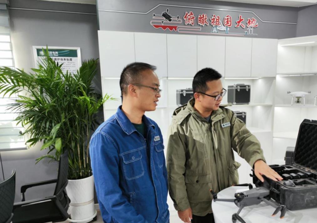 張著峰：從鄂城到肅北，電力幫扶路不停