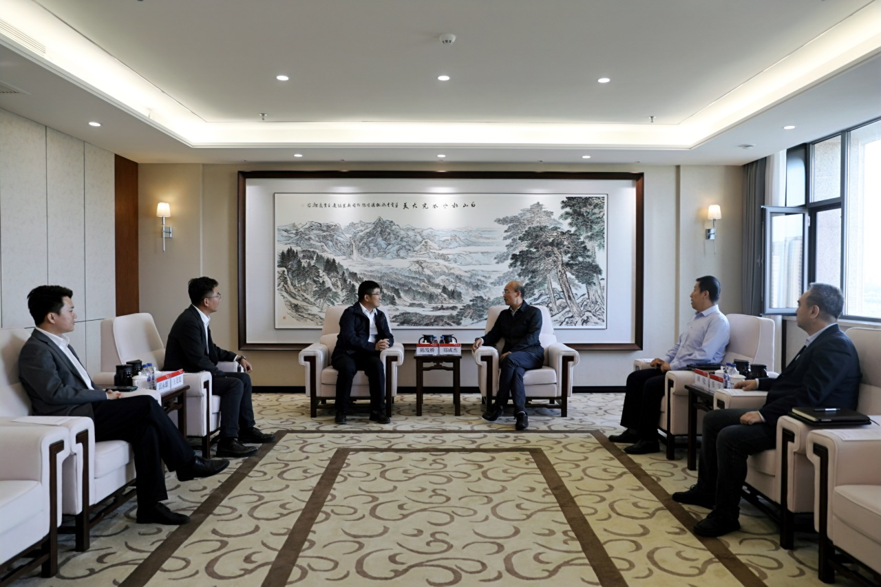 華電吉林公司總經(jīng)理鄭成杰會見明陽智能副總裁、HPM總經(jīng)理陳發(fā)橋一行